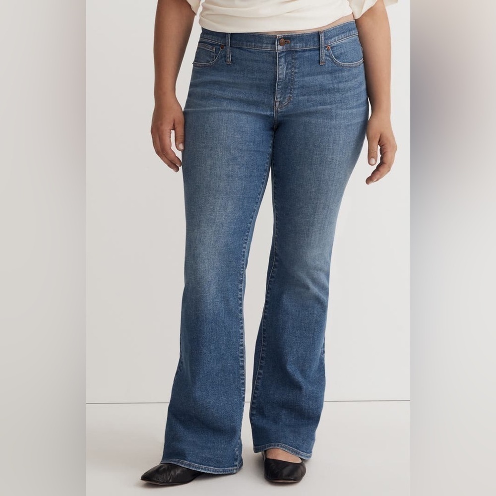 NWT Madewell Women's Blue Low-rise Skinny Flare Jeans In Dobson Wash size 33